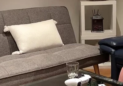 Straight Handyman Get's Sucked by Another Guy