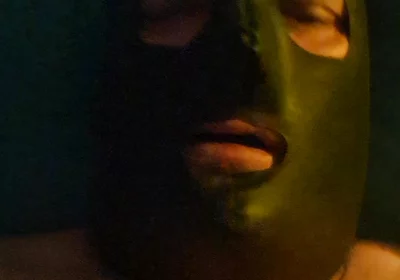 The Sissy in Latex Is Back Again