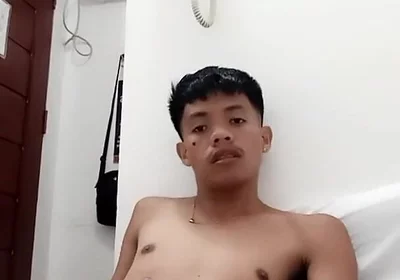 Stepdaddy’s Hot Twink Jerks off While Begging for Cum