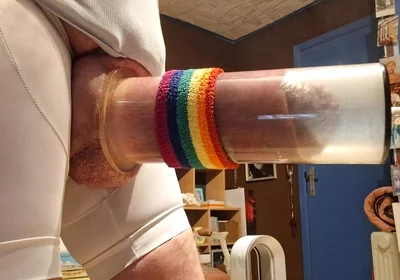 Extreme Penis Pumping