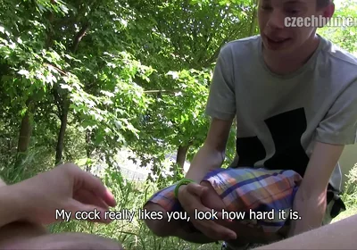Czech Hunter - Fresh of a Break up Amateur Stud Takes a Big Facial