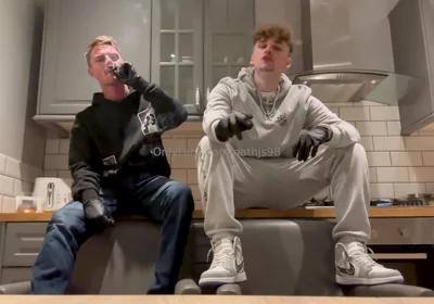 Smoking and spitting masters