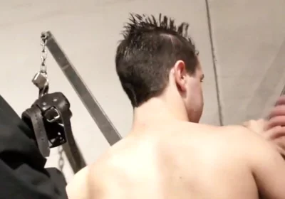 Bukkake Amateur with Gay Twinks Sucking All His Friends to the Cum
