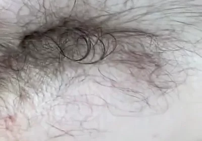 What would you do with this sweaty otter body?
