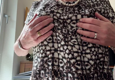 Boss Has No Time - Secretary Has to Get It Herself