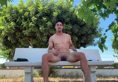 Hot Stud Fully Naked on Public Park Bench Gets Caught