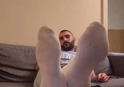 This One Is for the Foot/socks/trainers Enthusiasts
