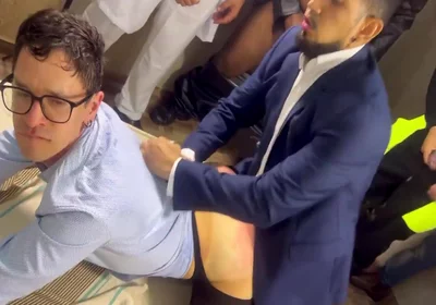 Yuri Gaucho, Black Crioulo And Douglas Machado In Profissonais Fodendo O Cliente E Garantindo O Bonus Do Mes - Sexo Gay Parodia - Sexo Interracial Brasil
