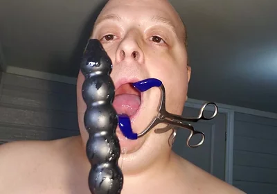 Mouth Spreader Deepthroat 3 Huge King Cock Dildo