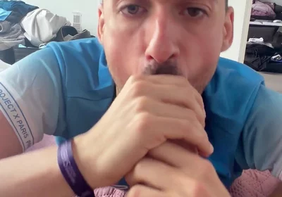Straight Muscle Dude Gets Sucked by Flatmate