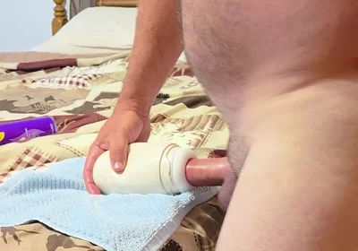 Beary Gives the Fleshlight a 6 Day Load!
