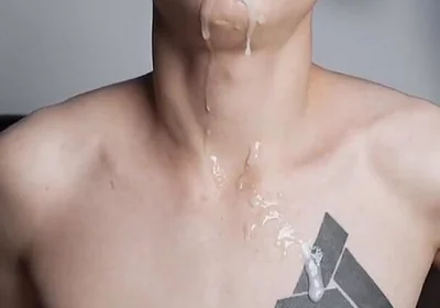 Twinks Have Fun, Suck Dicks and Cum on Camshow