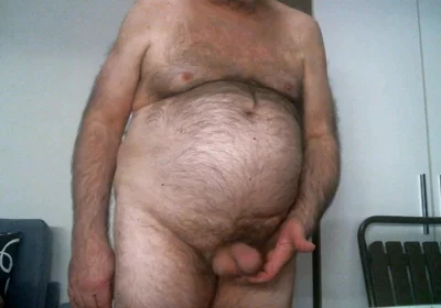 Furry Bear Coach Karl Live Cam Show