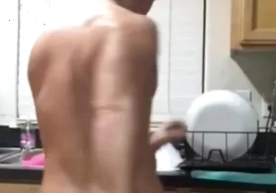 Soapy Dance While Doing the Dishes