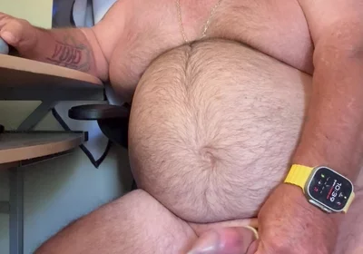 Mark Fletcher Shooting a Nice Load in a Condom