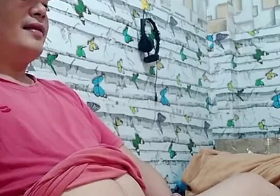 He's Already Handsome,and His Dick Feels Amazing,too..