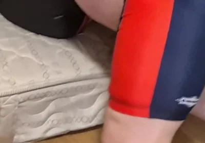 Silver Stepdaddy Boxer Vs. Gouine Wrestler - Singlet Wrestling Challenge