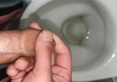 Beautiful Twink Jerks off in a Toilet