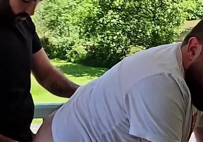 Outdoor Bear Fucking Bareback in Public