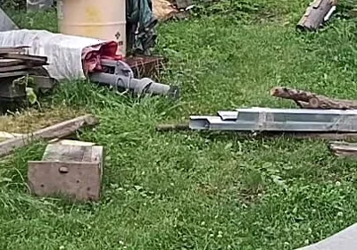 Naked in the Garden: Dirty Handjob in the Pool