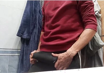 Getting Dressed After Coming Out Of The Shower, I Went To The Street With A Hard Cock And No Underwe