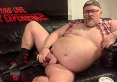 Fat Daddy Pig Wanks His Fat Cock