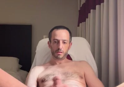 Guy Hardon Puts Large Dildo up Ass Self Lubricate