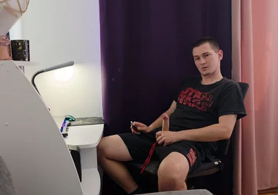 I Tried to Masturbate and Reach an Orgasm, but My Wife Unexpectedly Interrupted Me