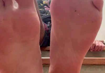 00-boy Feet POV