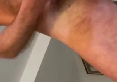 Twitter Fan Version of Guy Fucking a New Fan and Squirting