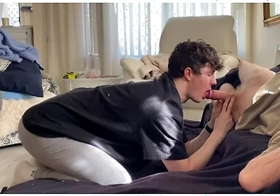 Morning Blowjob And Cum Swallow