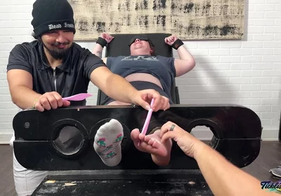 Ticklish Chicks - Tklnurse Blindfolded And Tag Team Tickled By Magic Tickler Until She Gigglegasms