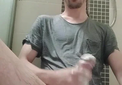 Handjob in the Shower