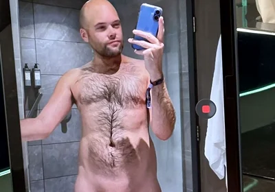 Horny Hotel Jerking
