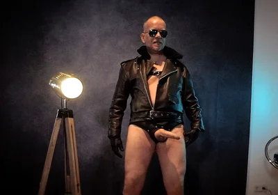 Berlin Leather 12