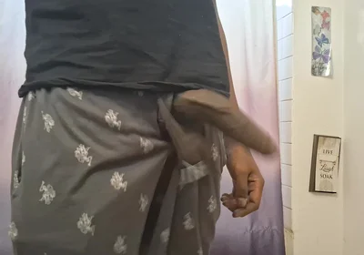 Big Dick Swinging and Uncut BBC Jerking