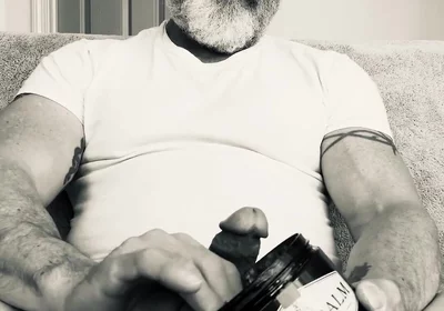 Hot B&w Bate