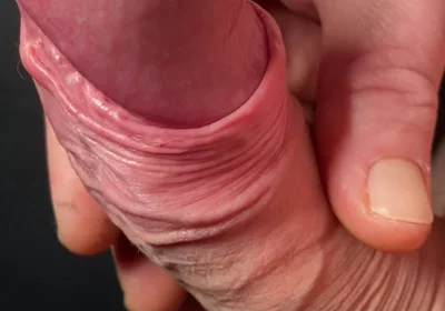 Huge Uncut Foreskin Dick Jerkoff