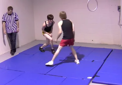 Strip Wrestling - Chapter 10