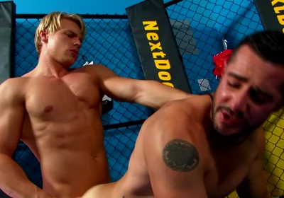 Dean Monroe And Brady Jensen - Muscular Threeway In The Gym