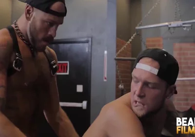 Muscle Bear Fucked By With Sebastian Sax And Parker Logan