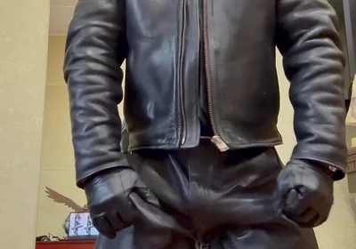 Leather Cop Kinkysirius in Full Leather Staged a Leather Striptease