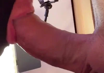 Xl Cock at the Gloryhole: Hot Cumshot Straight to the Mouth!