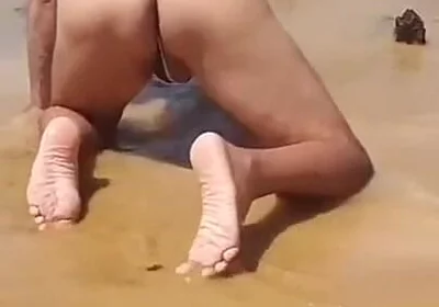 Ladysilva Crossdresser Showing Her Ass in Panties on the Beach